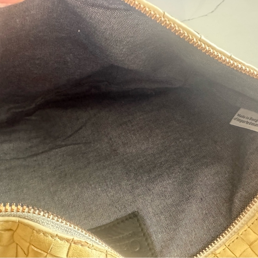 Clare V Woven Cream Shoulder Bag - Picture 4 of 8